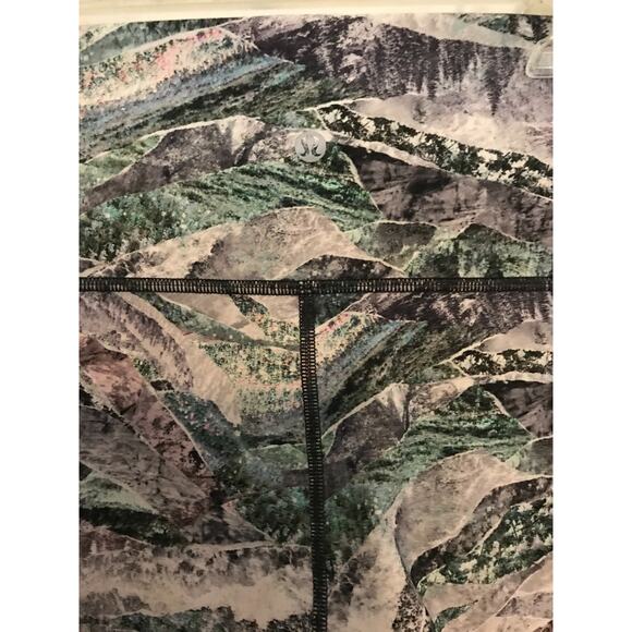 Lululemon Women’s Wunder Under HR Tight 25” Springscape Multi Print - Size 12 - Picture 2 of 11